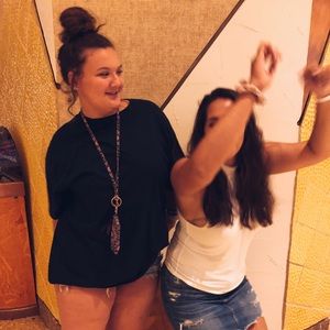 Meet your Posher, Taylor